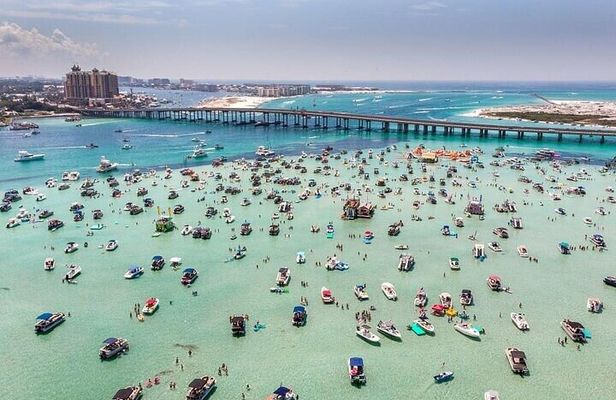 TAILFINS Crab Island up to 48 passengers(3HRS. PRIVATE)