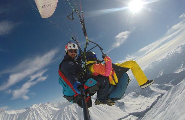 Paragliding tandem flights in Georgia