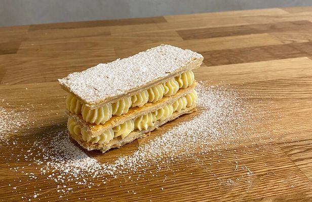  Mille Feuille Napoléon Pastry Class in Paris