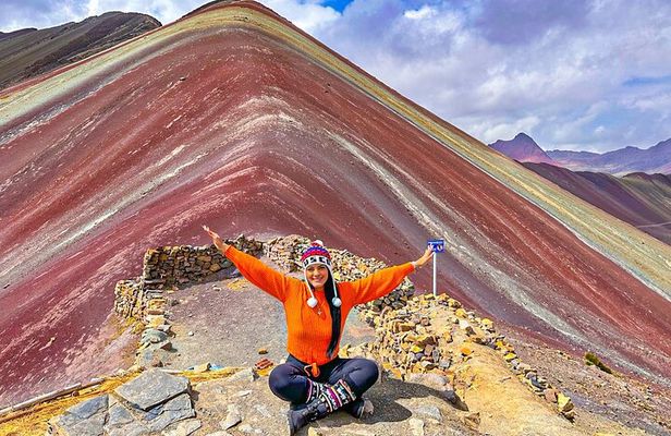 Rainbown Mountain Full-Day Tour Daily Departures