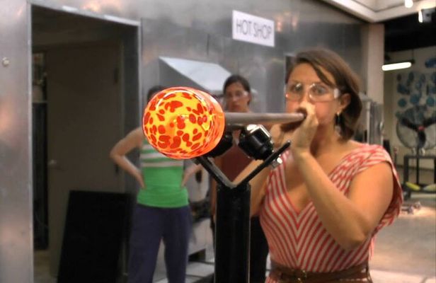 Glass blowing in Prague