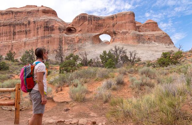 Discover Arches National Park: Private Tour from Moab