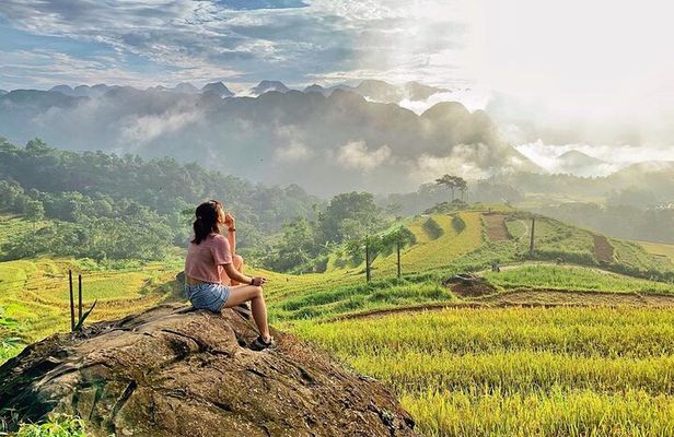Pu Luong Amazing Morning Escape(Trekking,Rafting,Swimming, Lunch)