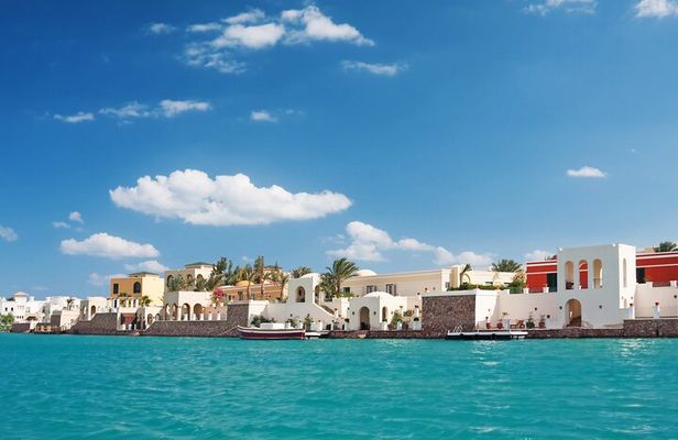 3 Hours EL Gouna Private City Tour & Transfer with Shopping Stops