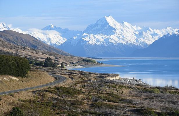 Mt Cook Day Small-Group Tour From Queenstown