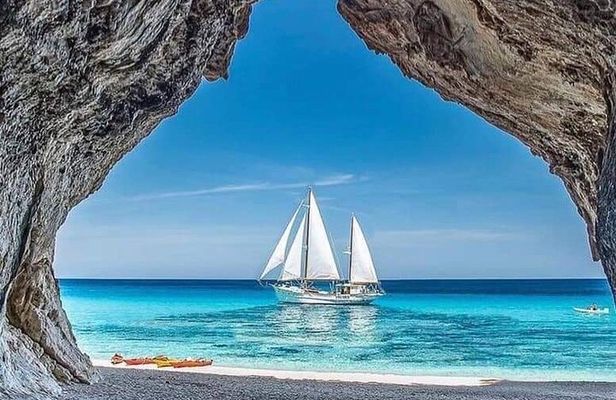 Mykonos Coastal Delights: A Cruise Passenger's Dream Day