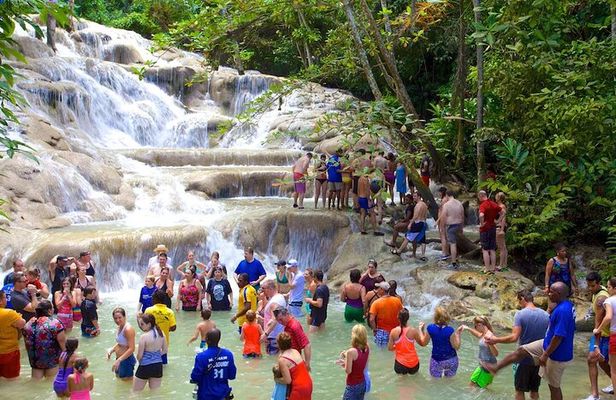 Dunn's River and Blue Hole with lunch combo from Montego Bay