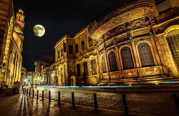 Tour of Khan Elkhalili and Islamic Cairo