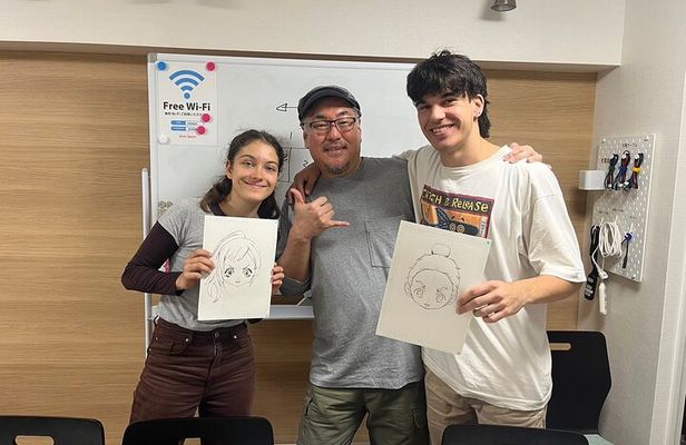 Manga drawing workshop by famous pro-Manga artists (Ikebukuro)