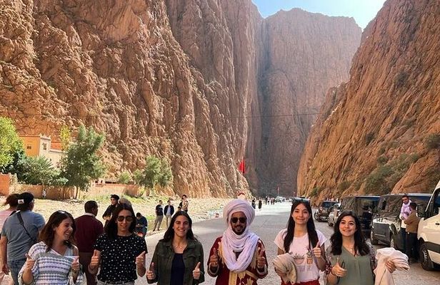 From Marrakech: 3-Day Tour To Fez Via-Desert merzouga