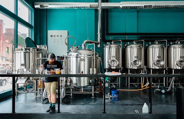 Guided Brewery Walking Tour in Lancaster City