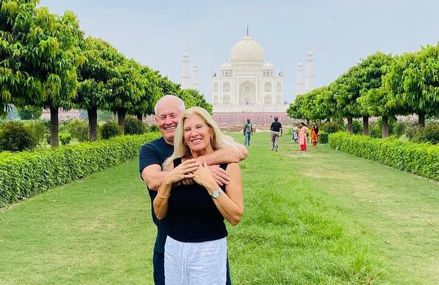 Taj Mahal Day Tour From Delhi by Car