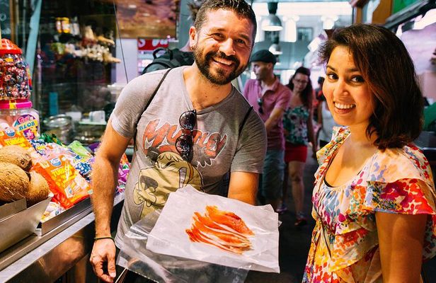 Barcelona Private Food Tour With Locals: 6 or 10 Tastings 