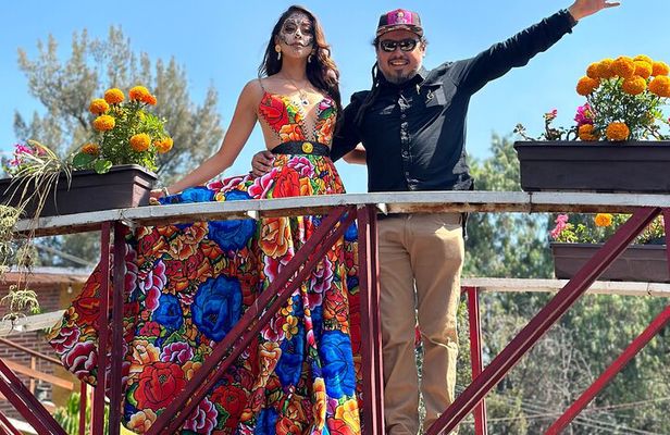 3 Hour Xochimilco Boat Tour and Fiesta in Mexico City