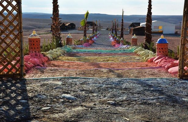 Magical Dinner Experience & Sunset Camel Ride in Marrakech Desert