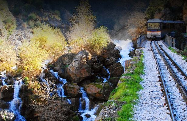 Private Tour Kalavrita, Cave lakes, Odontotos Railway from Patras
