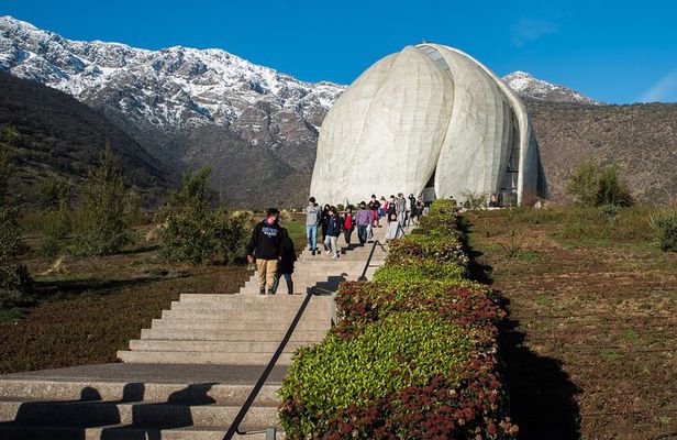 Bahá’í Temple, Winery & Tasting, Lapis Lazuli + Private Transport