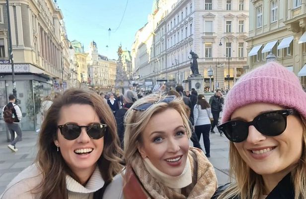 Vienna Full Day Trip From Prague with Private Transfers and Guide