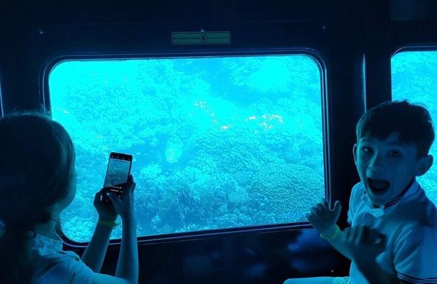 Semi Submarine Trip 2 Hours With Transfer from Sharm