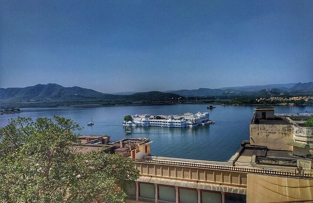 3-Day Udaipur to Jodhpur Tour via Kumbhalgarh & Ranakpur