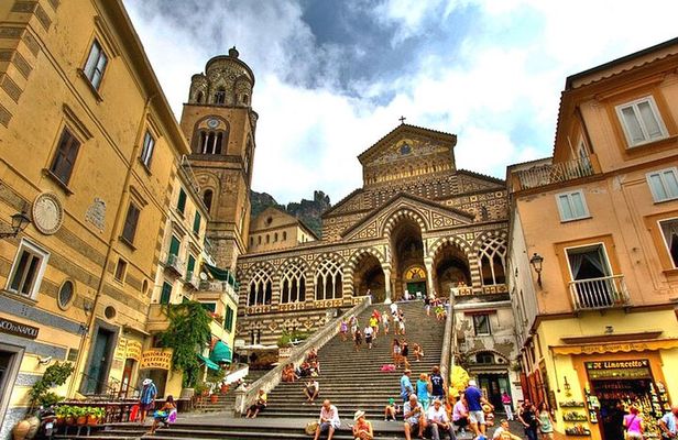 Pompeii & Amalfi Coast VIP Small Group Tour from Naples
