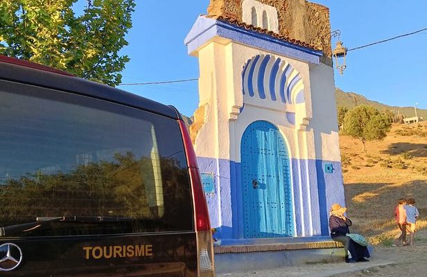 One Way Shared Transfer from Chefchaouen to Fes 