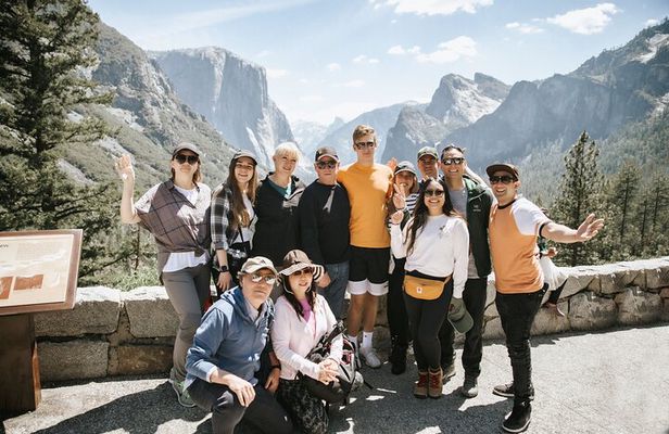 Yosemite and Giant Sequoias Day Tour from San Francisco w Pickup