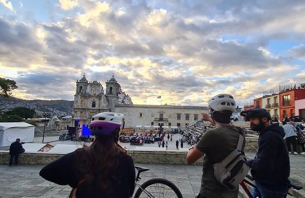 Oaxaca city bike ride - History & traditions