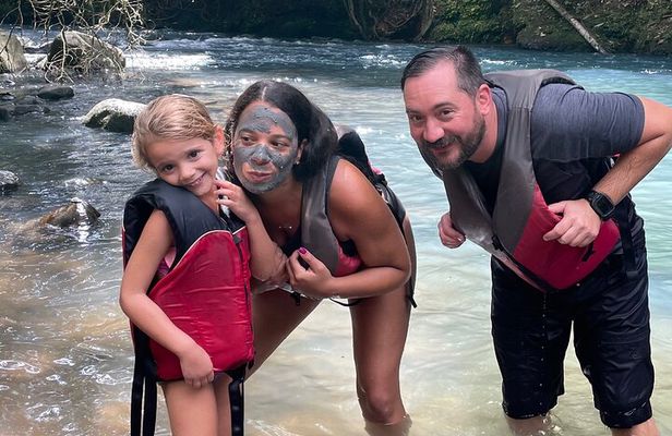 Tubing Río Celeste: Adventure Experiences in Nature
