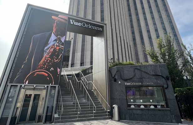 Eat, Drink, VUE: New Orleans Food, Cocktails and Observation Deck