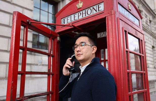 60-Minute Private Photoshoot Tour near Bigben and London Eye