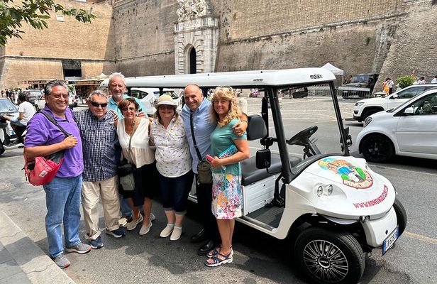 Rome: Private/Group 4 Hours Golf Cart SightseeingTour