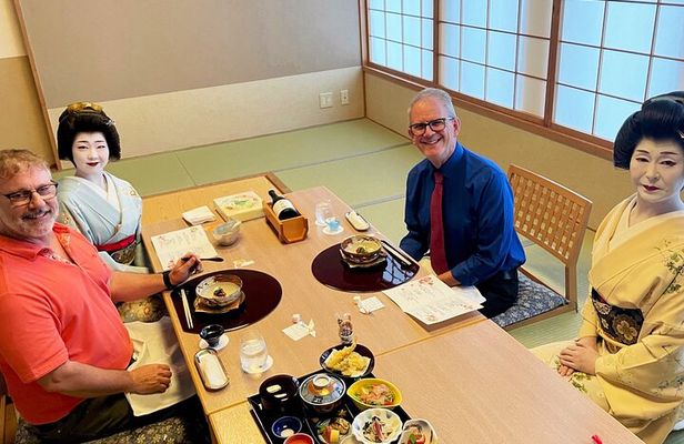 Ozashiki Geisha Plan with Lunch