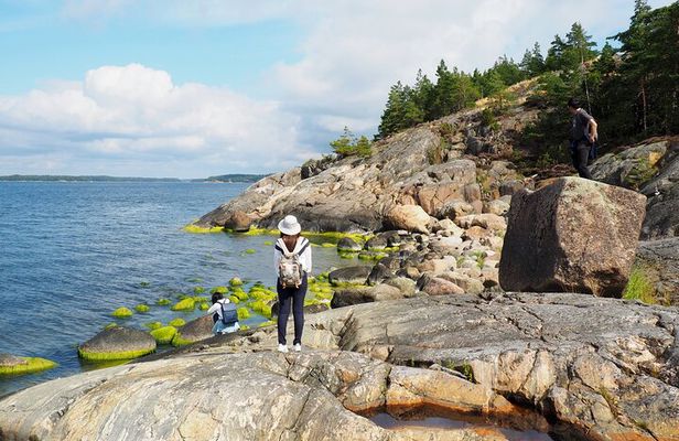 Archipelago Excursion from Helsinki with Lunch and Transportation