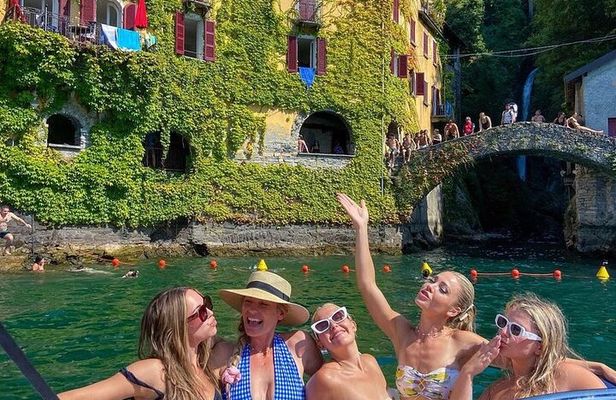 Private Boat Tour on Lake Como with Prosecco