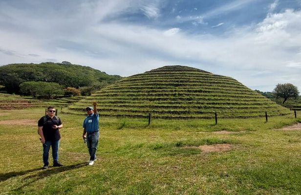 Private Full-Day Tour to Guachimontones