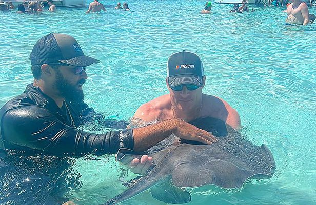 Private Boat Charter in Cayman Islands