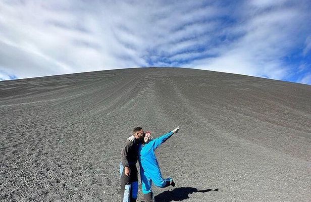 Private Sandboarding Tour Cerro Negro and the Central Park of León