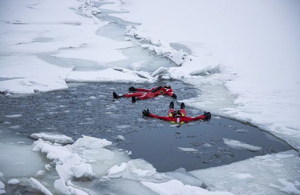 3-Hour Shared Arctic Morning Floating Experience in Norway