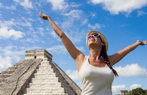 Full Day Chichen-Itza, Cenote and Valladolid Complete Tour