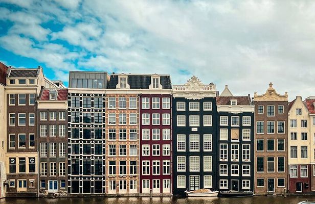 Introductory Walking Tour - Hello Amsterdam