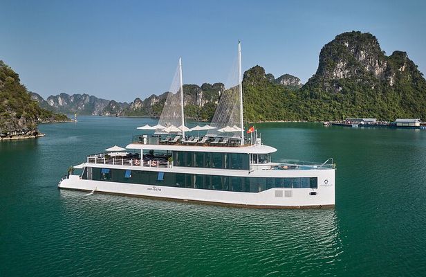 Official Jade Sails Luxury Day Tour in Halong Lanha Bay