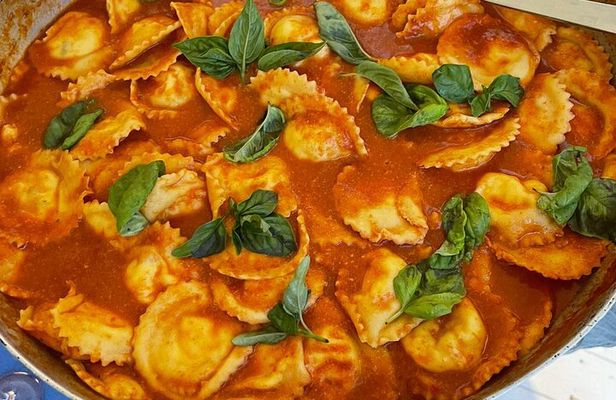 Sorrento Villa Cooking Class with Fresh Harvest Lunch