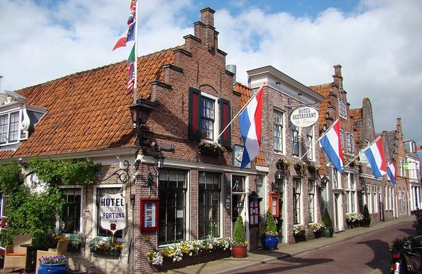 Private Dutch Ancestry tour from Amsterdam