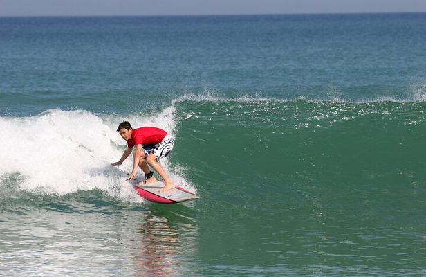 Discover Surfing on the beaches of Biarritz