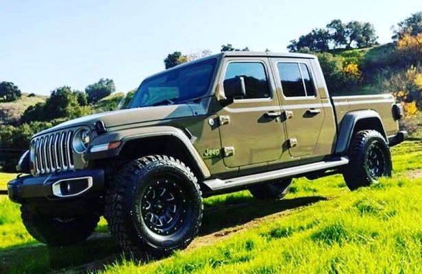 Private Full Day Hana Jeep Tour