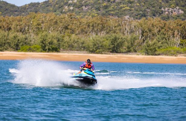 Magnetic Island 60 Minute Jetski Hire for 1-8 people