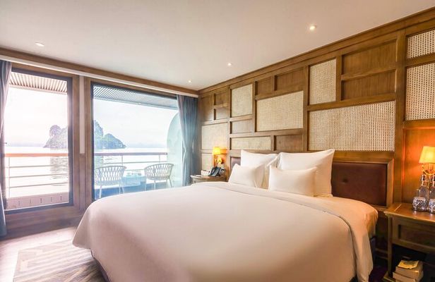 Chill Cruise full-day Explore Halong Bay