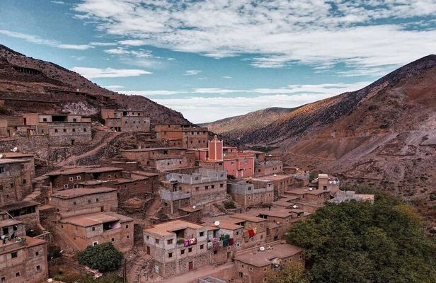 Marrakech: Ourika Valley Villages & Waterfalls Private Day Trip