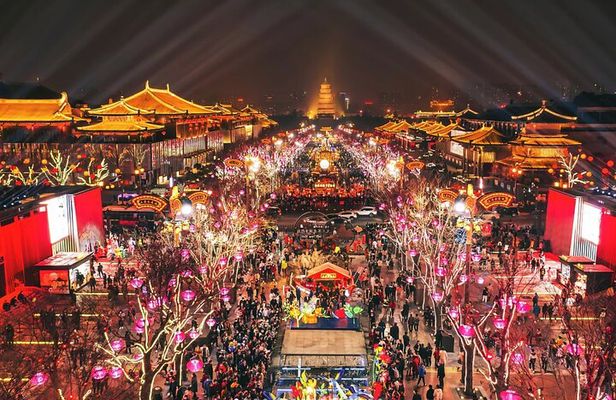 Private Night Tour Xi'an Tang Dynasty Guangming City